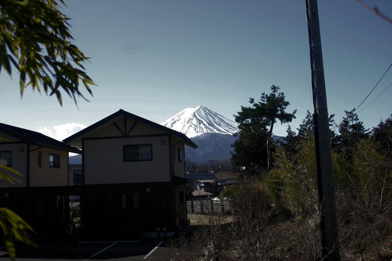 Villa May Queen Fujikawaguchiko Exterior photo